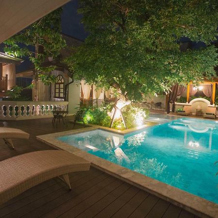 V Heritage Villa Chiang Mai Dış mekan fotoğraf