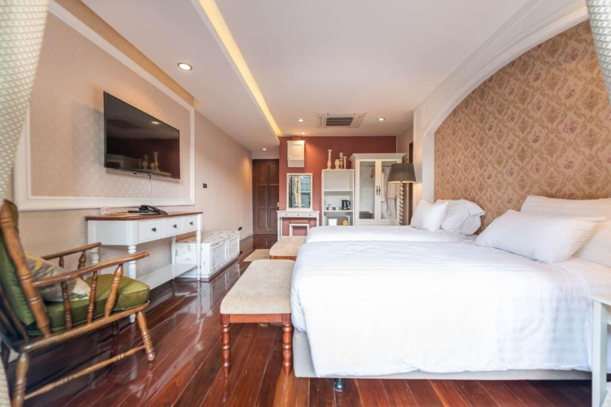 V Heritage Villa Chiang Mai Dış mekan fotoğraf