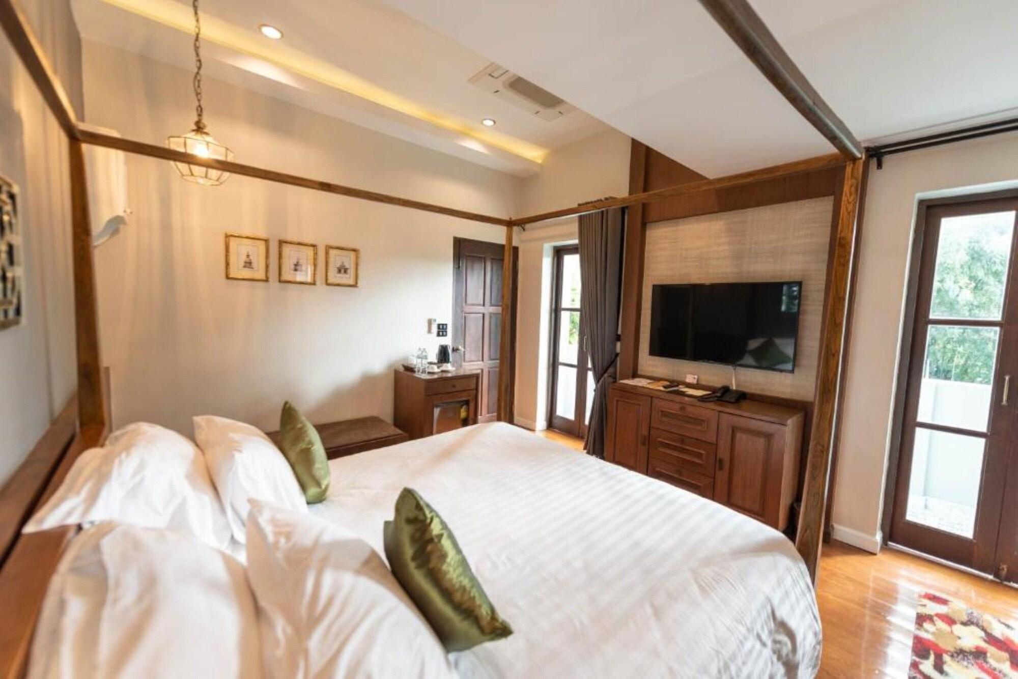 V Heritage Villa Chiang Mai Dış mekan fotoğraf