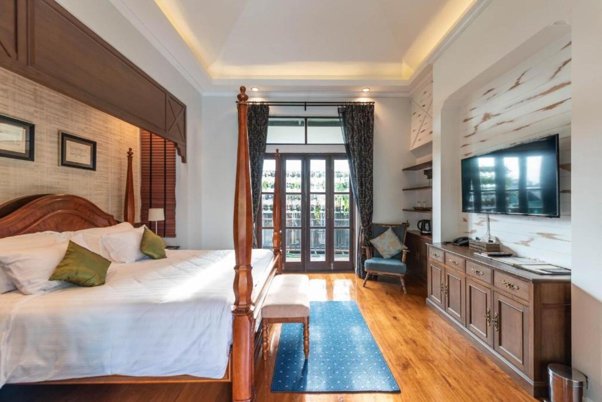 V Heritage Villa Chiang Mai Dış mekan fotoğraf