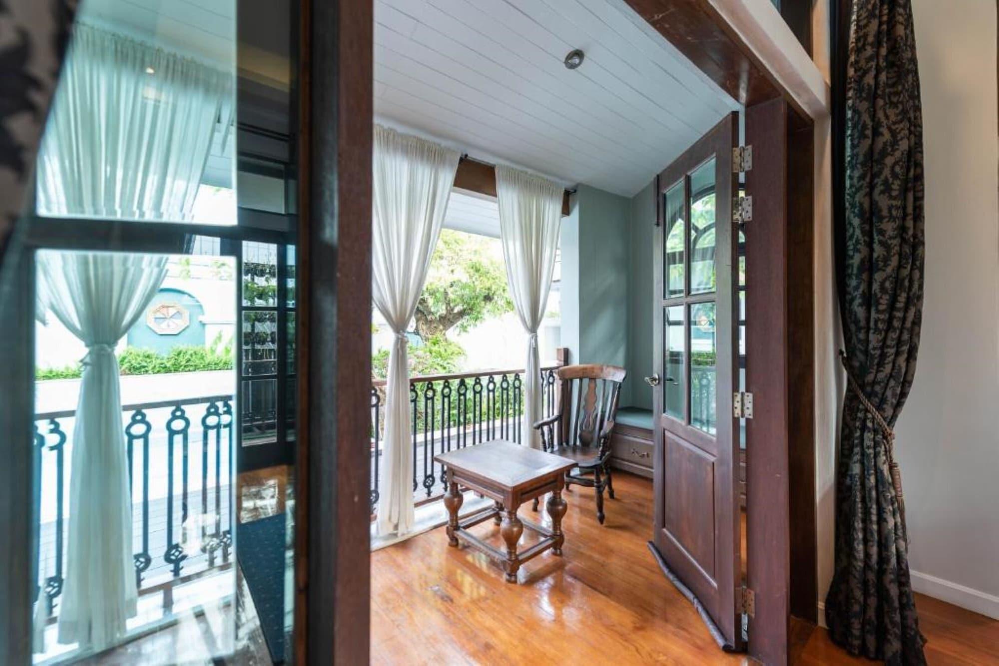 V Heritage Villa Chiang Mai Dış mekan fotoğraf