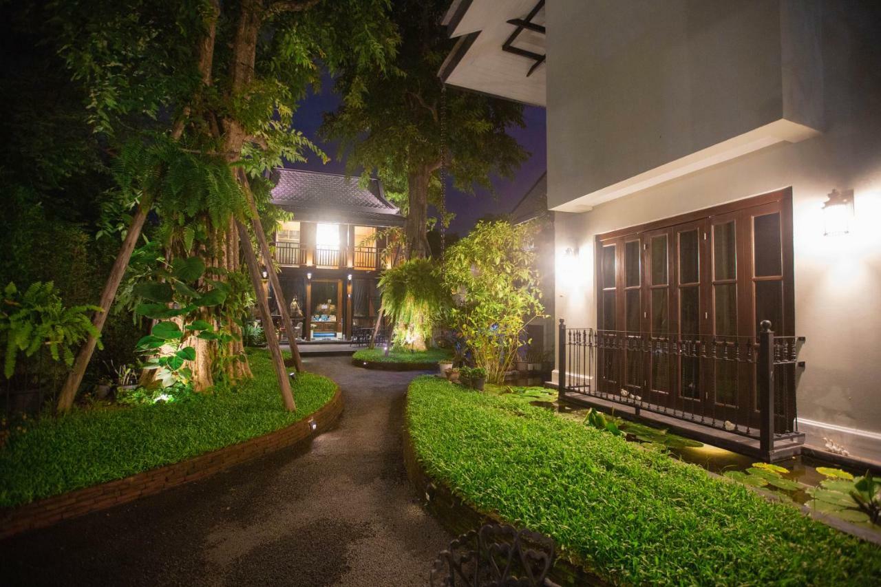 V Heritage Villa Chiang Mai Dış mekan fotoğraf