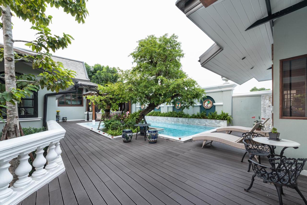 V Heritage Villa Chiang Mai Dış mekan fotoğraf